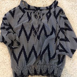 Beautiful Navy & Gray Cold Shoulder Top